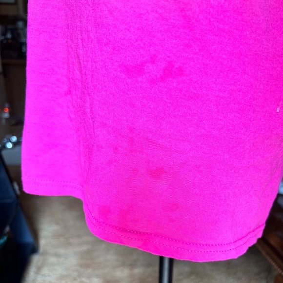 Woman’s Yorkie in my pocket tee shirt - Picture 7 of 16